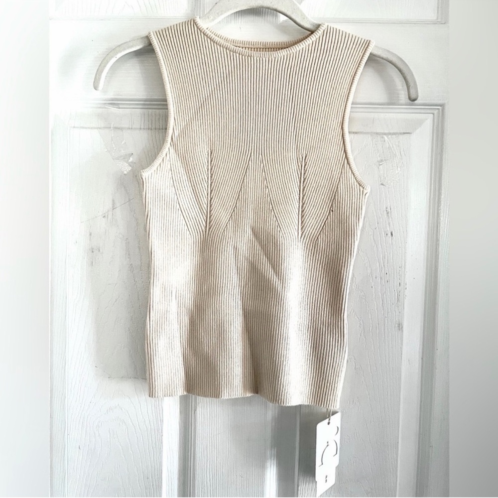 Beige Sleeveless Ribbed Top - Picture 10 of 15
